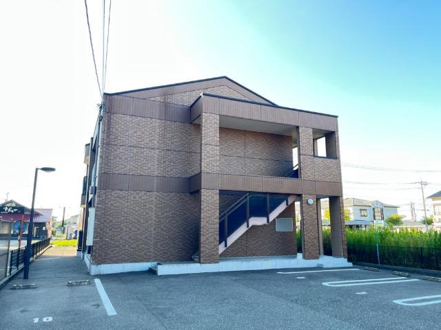 建物外観　外観写真（昼）