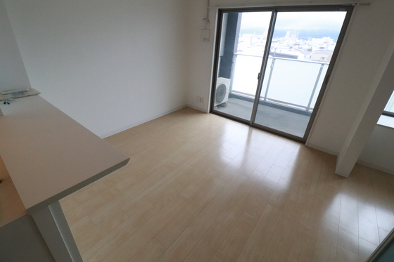 居室・リビング　※別部屋の写真です