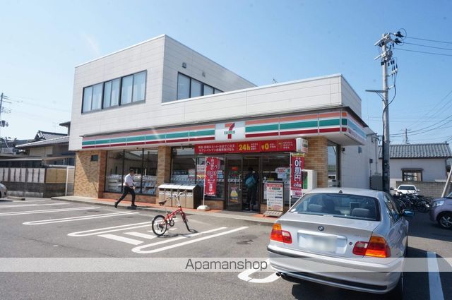 コンビニ　セブンイレブン新潟弁天橋店（コンビニ）まで150m