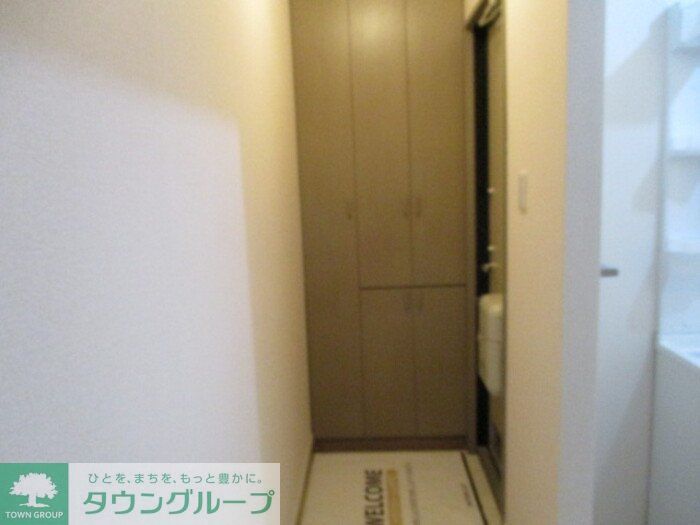 玄関　お問合せはタウンハウジングまで！※現地待合わせ相談可能