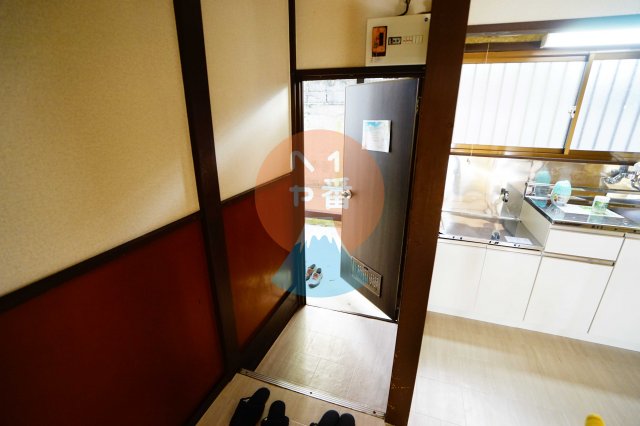 玄関　その他　※参考写真です