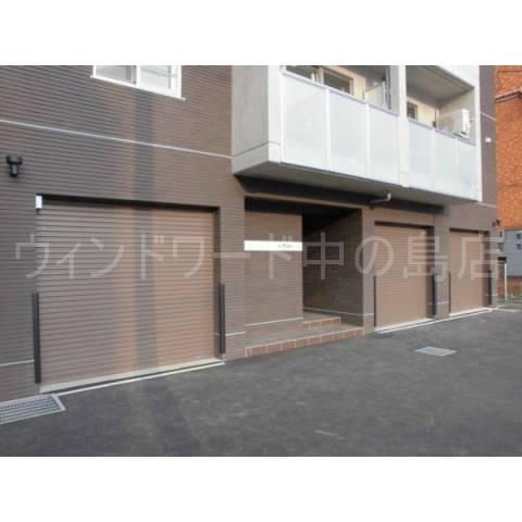 エントランス　詳細は、ウィンドワード中の島店までご相談下さい。