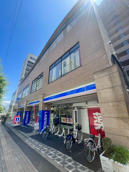 コンビニ　ローソン（コンビニ）まで10m