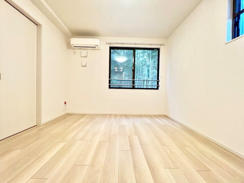エントランス　実際のお部屋の写真です
