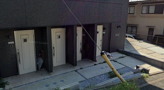 エントランス　お洒落な建物デザイン♪