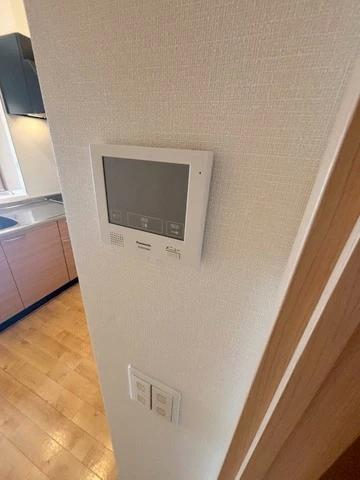セキュリティ　モニター付きインターホン完備