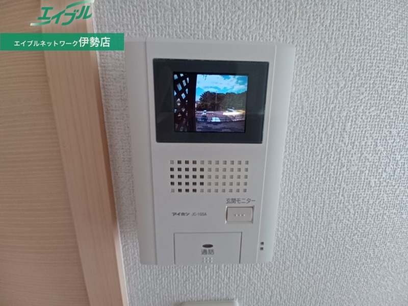 セキュリティ　同型参考写真
