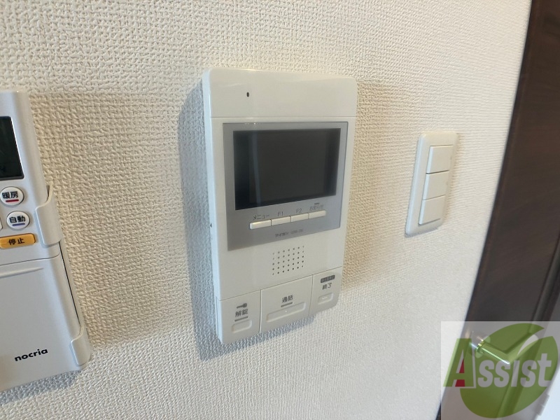 その他設備　ＴＶモニター付インターホンです。来客者の顔が見えるので安心！