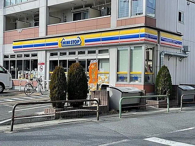 コンビニ　ミニストップ行徳駅前1丁目店（コンビニ）まで270m