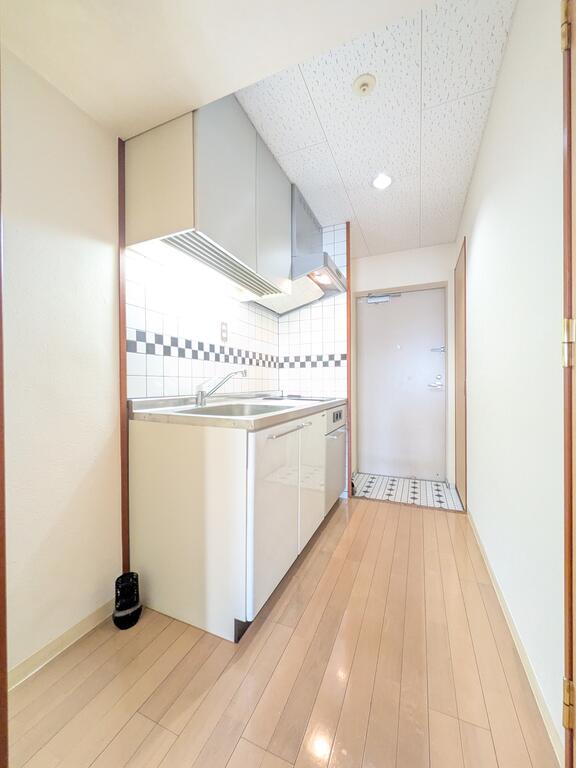 キッチン　★キッチンコンロは２口ラジエントヒーター対応です(^▽^)★