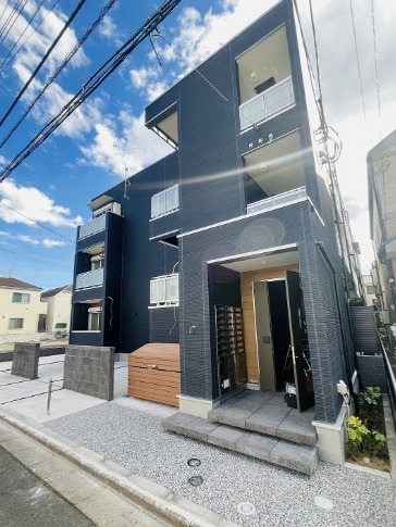 建物外観　リブリ・竹ノ塚III