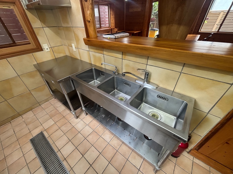 長谷戸建のキッチン写真