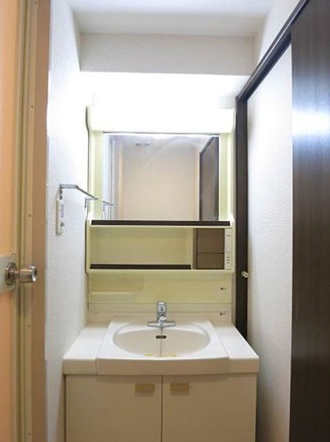 洗面設備　参考写真