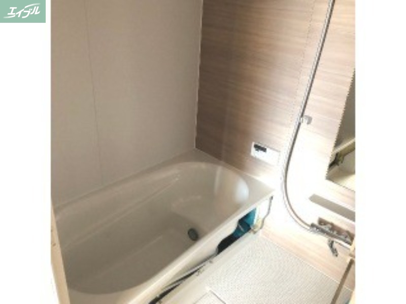 バス・シャワールーム　浴室