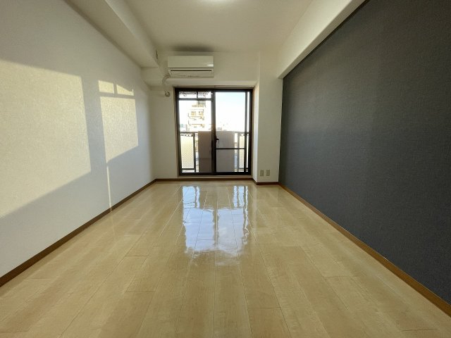 フロレスコ昭和町の居間写真