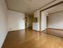 居室・リビング　明るいお部屋は気持ちよく過ごせそうですね。