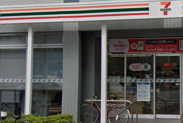 コンビニ　セブンイレブン 大阪靱本町2丁目店（コンビニ）まで100m