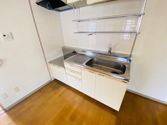 キッチン　※別号室の写真使用