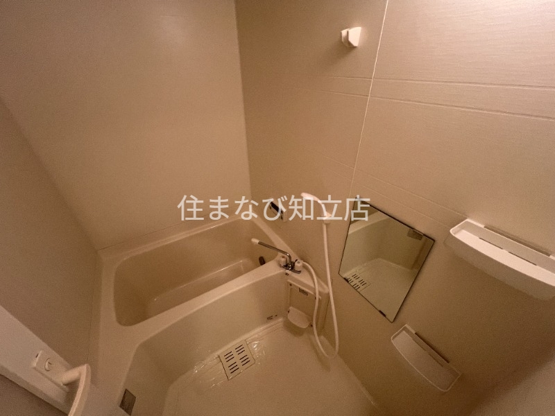 バス・シャワールーム　同型別部屋写真
