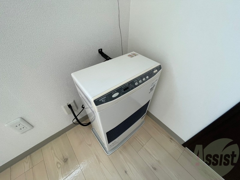 その他設備　灯油暖房です。札幌の寒い冬もこれで大丈夫！