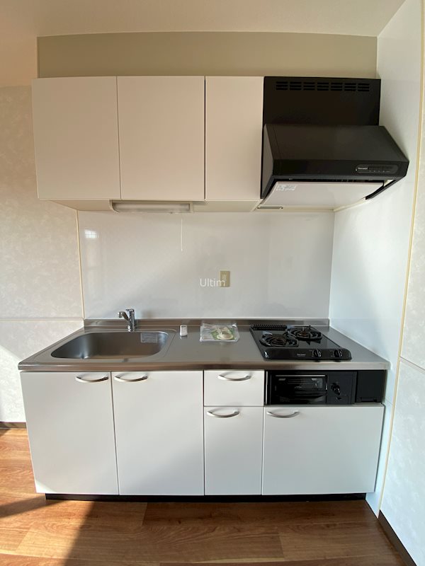 キッチン　※同タイプの他のお部屋です