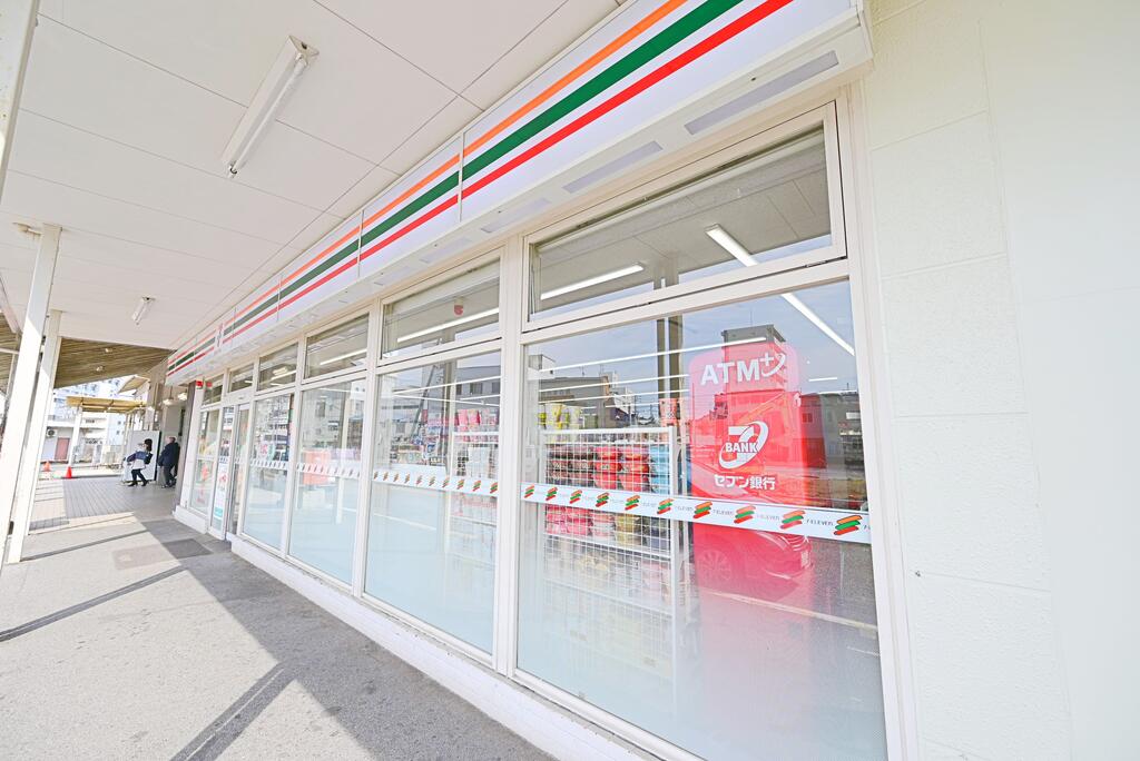 コンビニ　セブンイレブンハートインJR向洋駅店（コンビニ）まで57m
