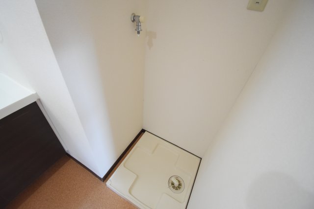 洗面設備　別部屋参考写真、現況優先になります。