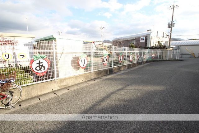 幼稚園・保育園　神戸市立幼稚園有野幼稚園（幼稚園・保育園）まで354m