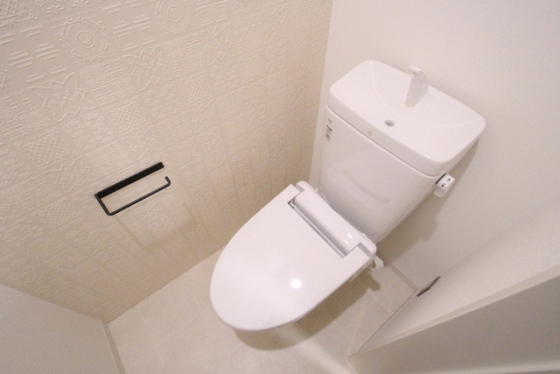 トイレ　※別部屋の写真です