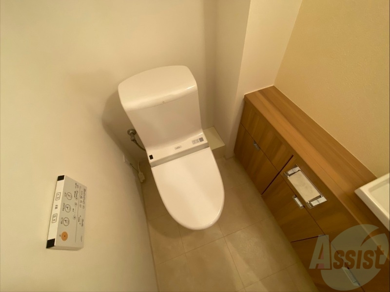 トイレ　トイレです。ウォシュレット付を探している方、おすすめです！