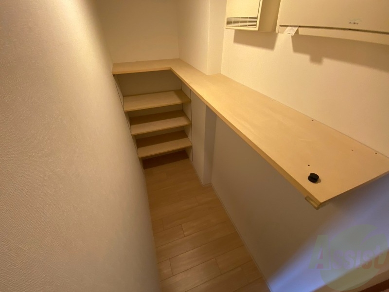 収納　収納もバッチリあるのでお部屋が片付きますよ！