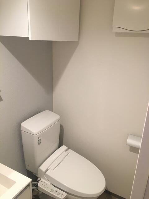 トイレ　落ち着いたトイレです