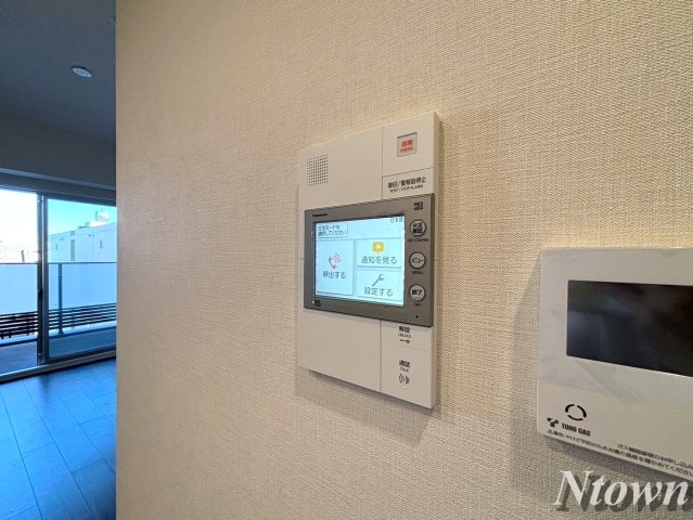 セキュリティ　モニター付きインターホンです。
