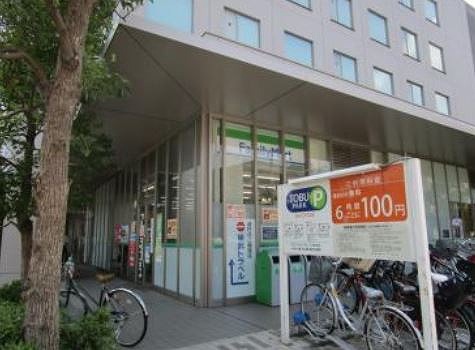 コンビニ　ファミリーマート東武鉄道本社店（コンビニ）まで380m