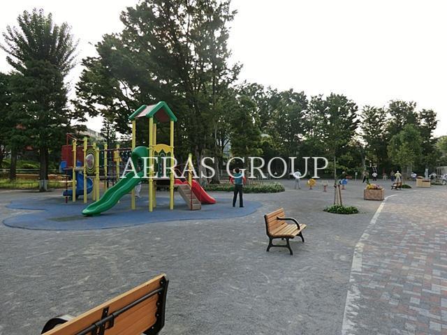 公園　西落合公園（公園）まで200m