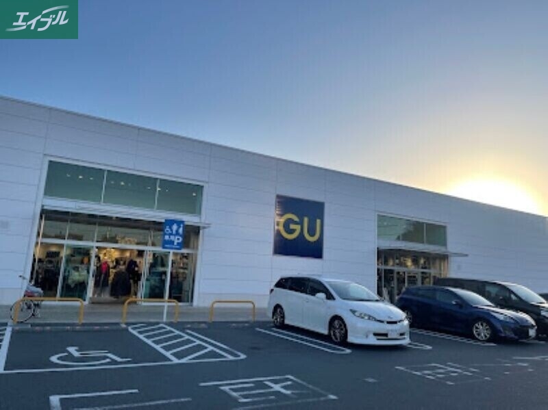 ショッピングセンター　ジーユー岡山岡北店（ショッピングセンター）まで1376m