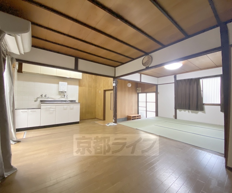 居室・リビング　開放感のあるお部屋です