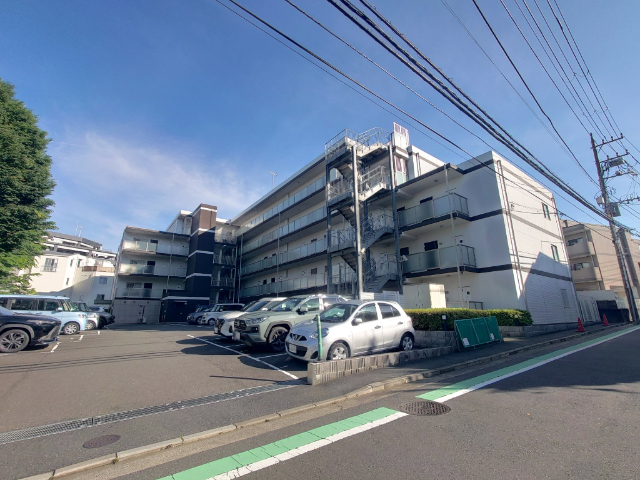 建物外観　２０１５年２月完成