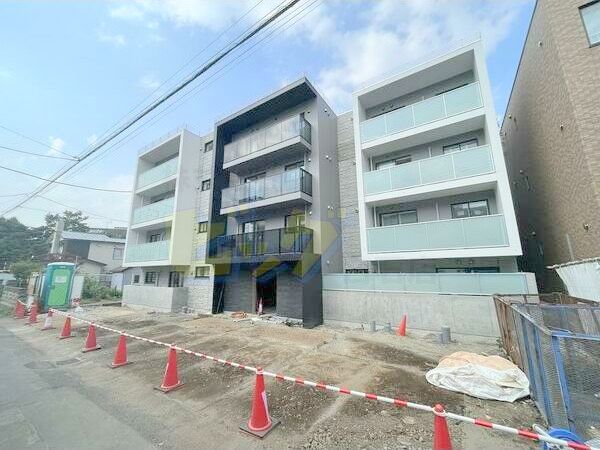 建物外観　都市ガス使用のデザイナーズマンションです♪