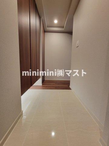 玄関　同マンション内・別部屋参考写真