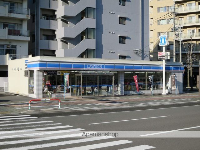 コンビニ　ローソン鹿児島大門口店（コンビニ）まで193m