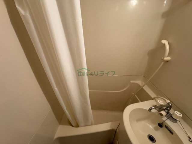 バス・シャワールーム　※参考写真　同タイプ（間取り）の写真となります。