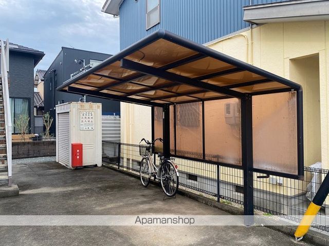 ＪＲ東海道本線 浜松駅 バス乗車時間：42分 最寄りバス停で下車 徒歩7分 2階建 築31年の外観写真