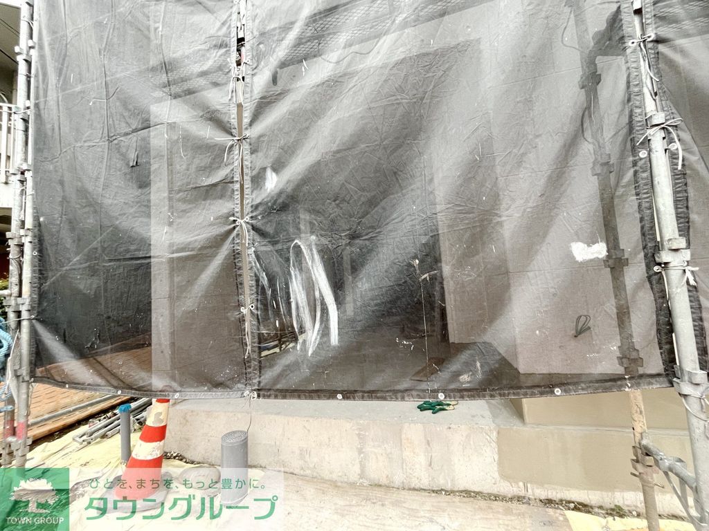 エントランス　駐車場