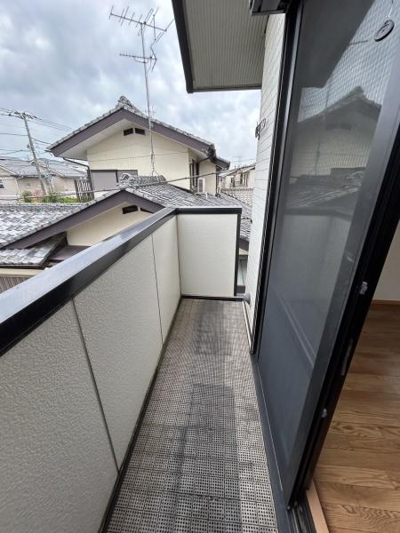 バルコニー　日当たりいいです！