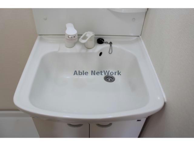 洗面設備　同型タイプ