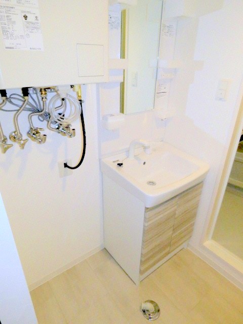 洗面設備　忙しい朝に嬉しいシャンプードレッサー完備♪