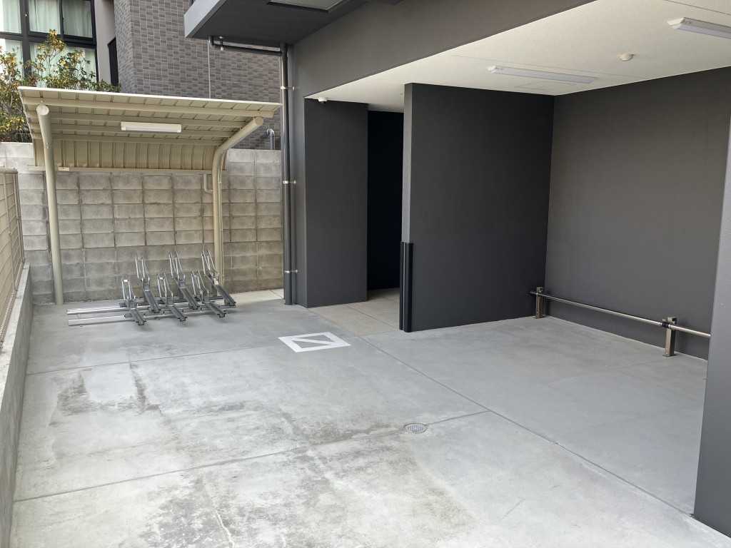 駐車場　リューデサンテ