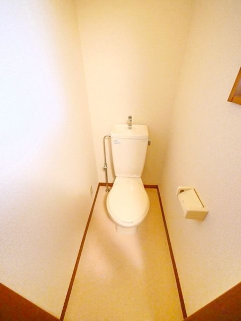 バイカルBのトイレ写真