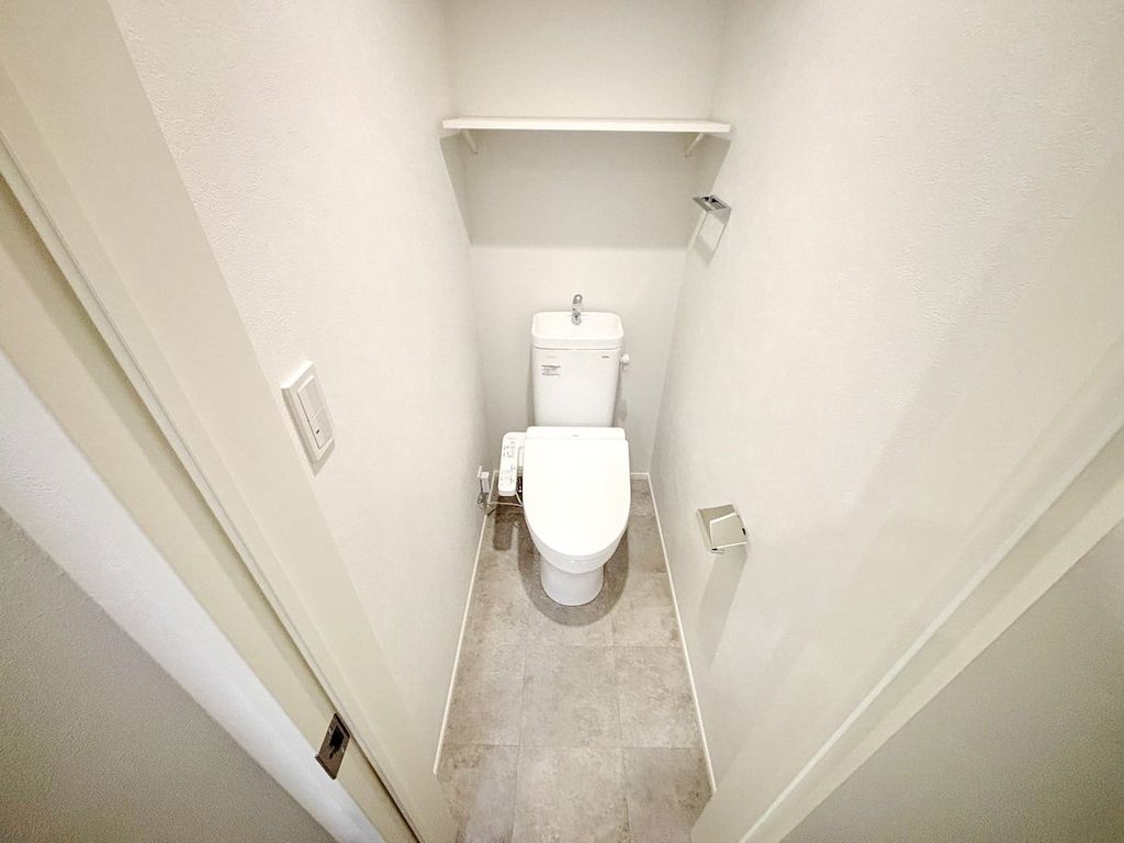 東武野田線 七里駅 徒歩10分 3階建 築2年のトイレ写真